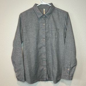 New Kuhl Womens Longsleeve Button Shirt